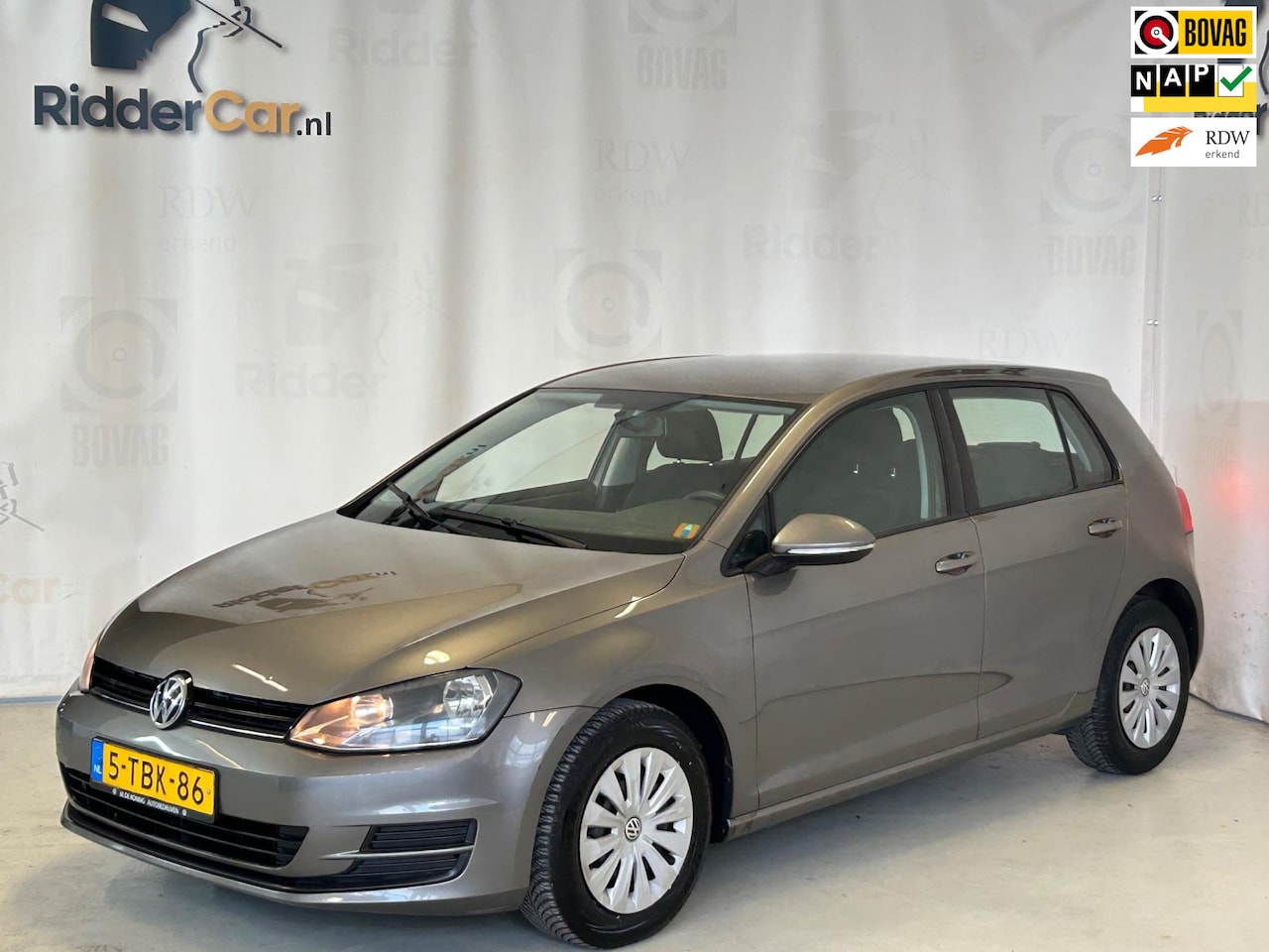 Volkswagen Golf - 1.6 TDI Comfortline|AUTOMAAT|1E EIG|NAP|CRUISE|BLUETOOTH| - AutoWereld.nl