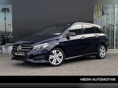 Mercedes-Benz B-klasse - B 180 Automaat Urban Line | Ambition Pakket | Nightpakket | LED | Parkpilot | Navigatie |