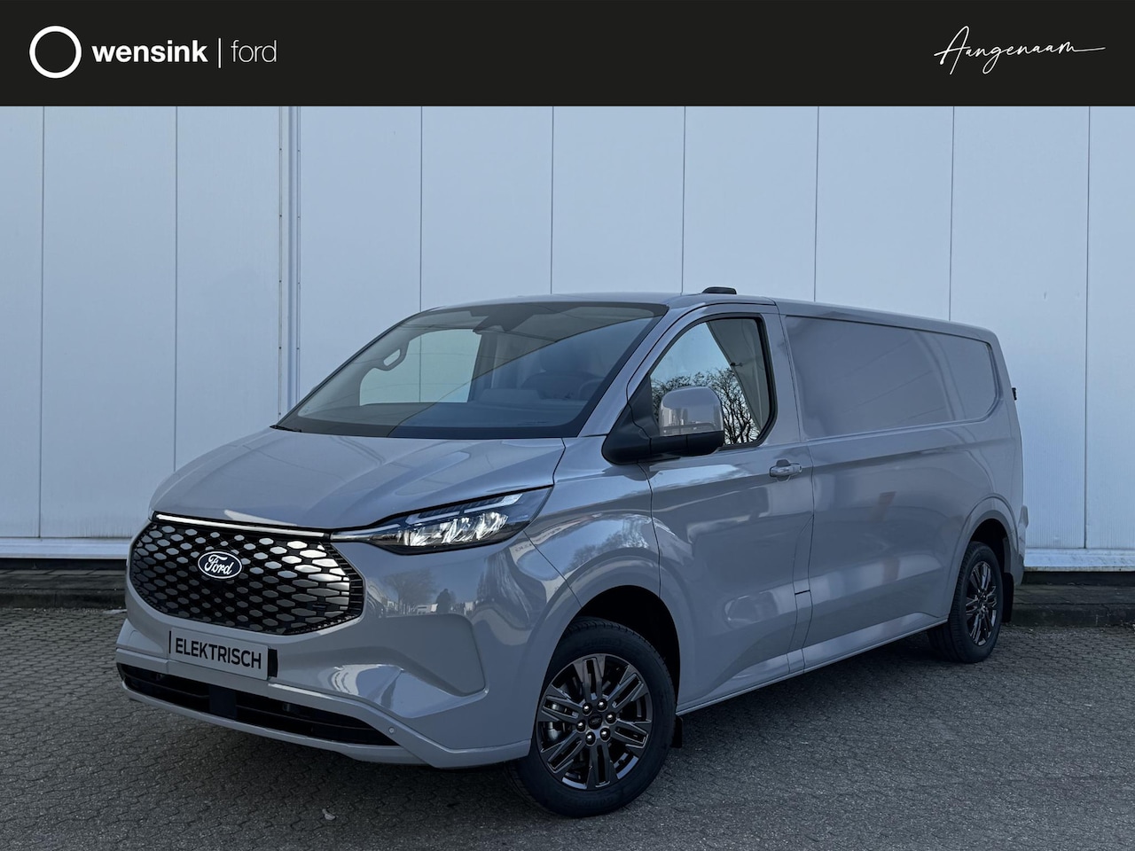 Ford Transit Custom - E-Transit 340 L2H1 Limited 65 kWh | Driver Assistance Pack Premium | Elek. Inklapbare trek - AutoWereld.nl