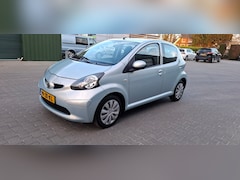 Toyota Aygo - 1.0-12V +