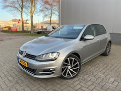 Volkswagen Golf - 1.6 TDI Edition BlueMotion