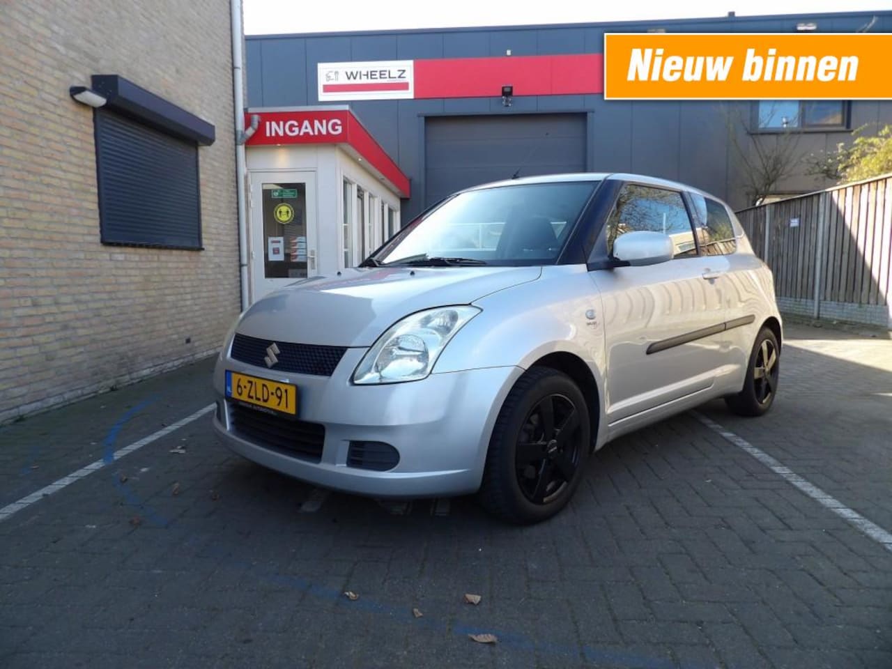 Suzuki Swift - 1.3 sport  - 3drs - airco - AutoWereld.nl