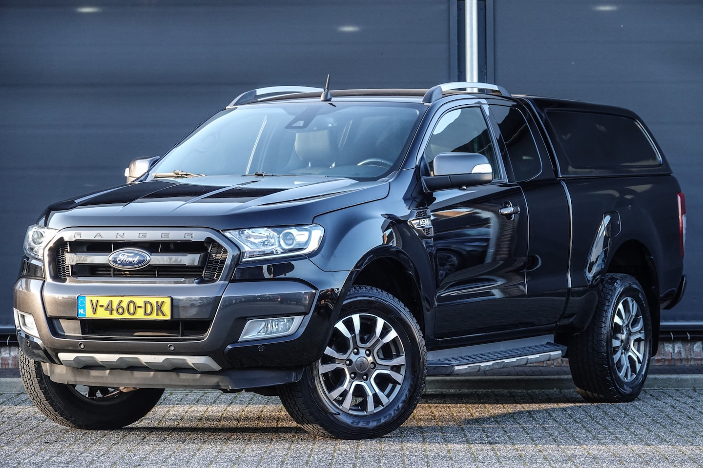 Ford Ranger - 3.2Tdci 200Pk Supercab | Wildtrak | 2-persoons | 3.500Kg trekgewicht | Grijs kenteken | Pa - AutoWereld.nl