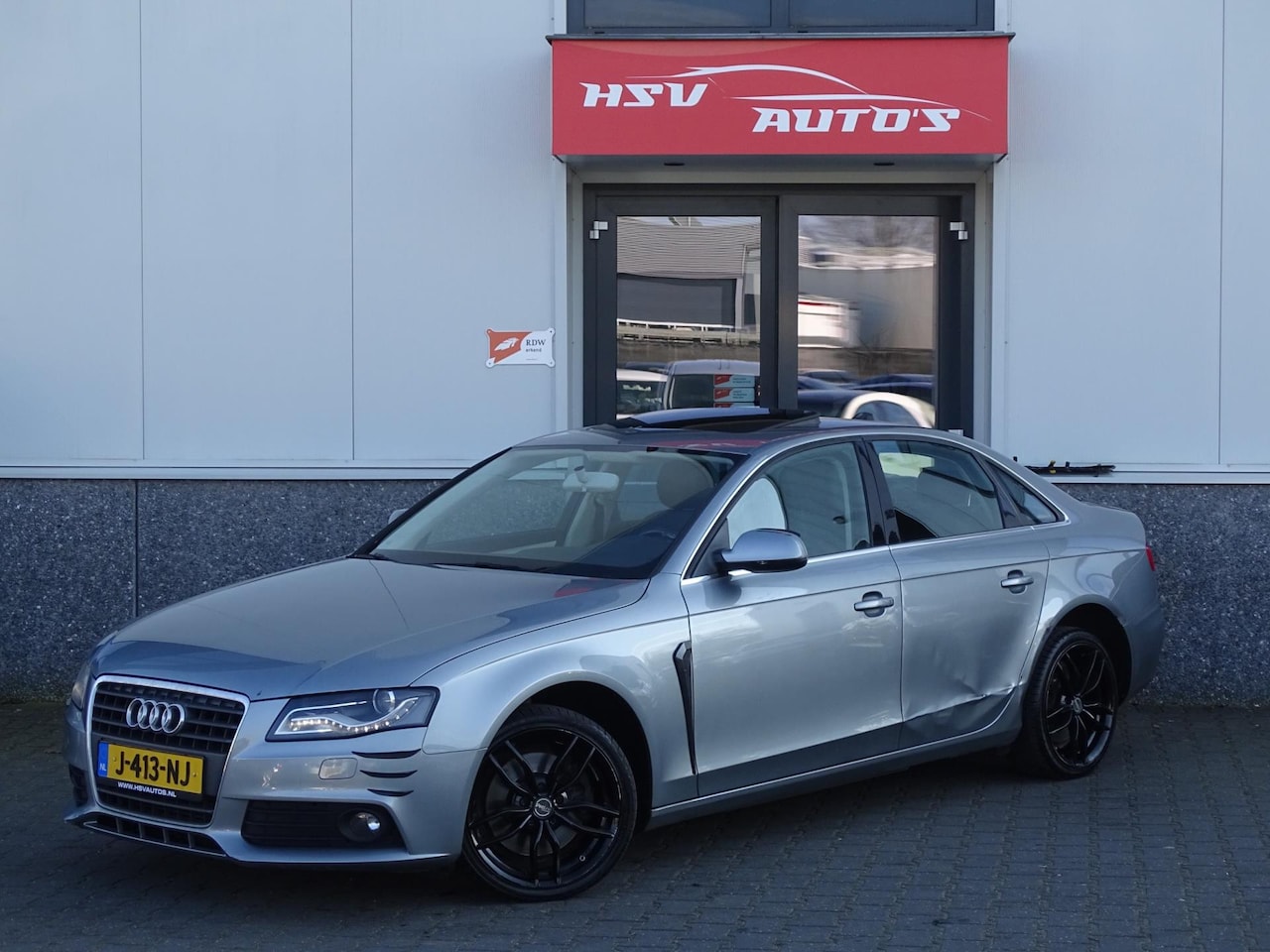 Audi A4 Limousine - 1.8 TFSI S-Line edition airco LM cruise - AutoWereld.nl