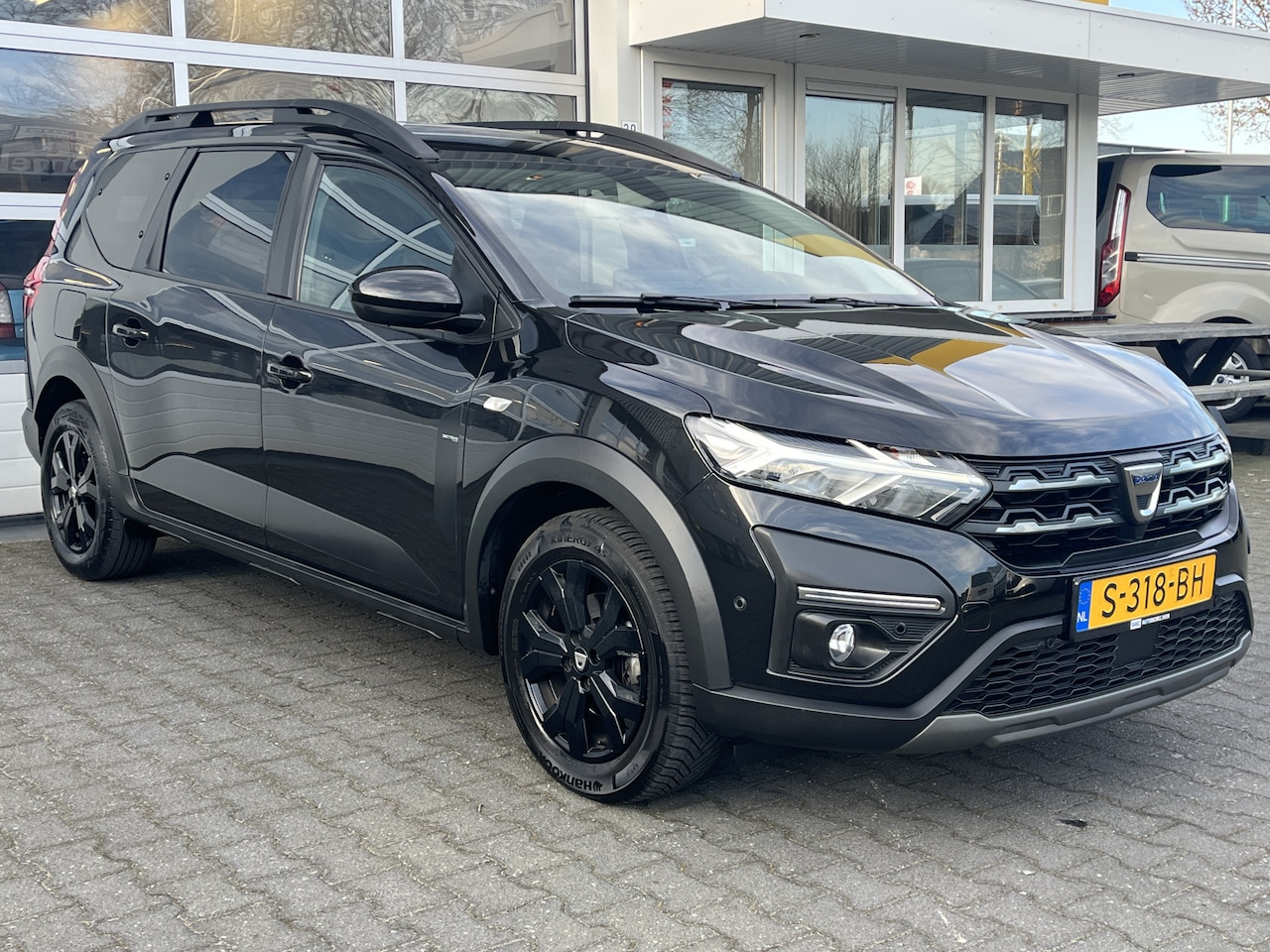 Dacia Jogger - 1.0 TCe 110 Extreme 7p. Camera Cruise control Stoelverwarming 1e eigenaar Apple Carplay/An - AutoWereld.nl