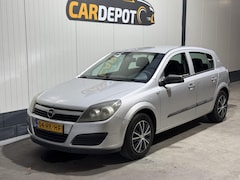 Opel Astra - 1.6 Essentia