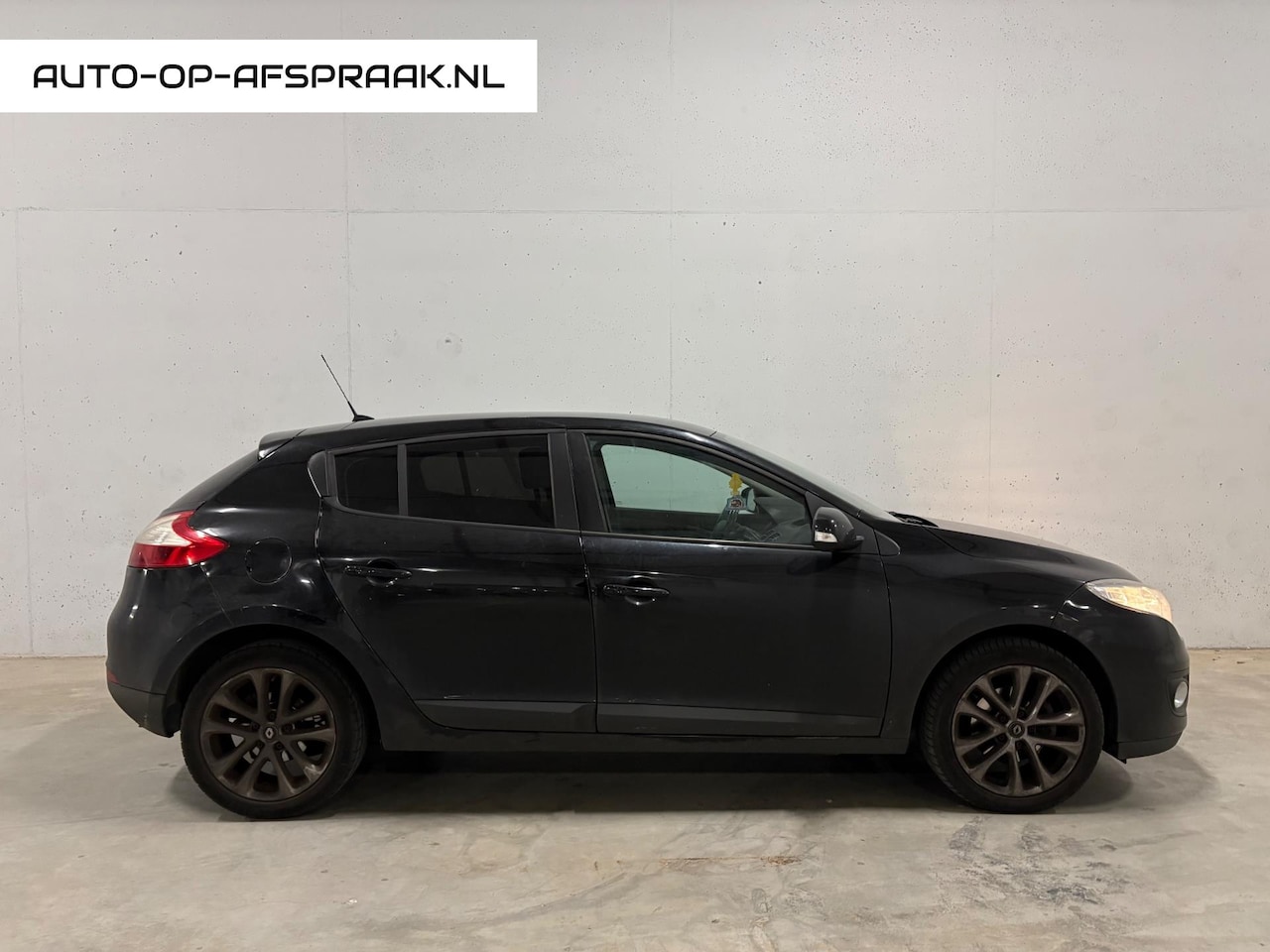 Renault Mégane - 1.5 dCi 5drs Navi Clima Cruise C. - AutoWereld.nl