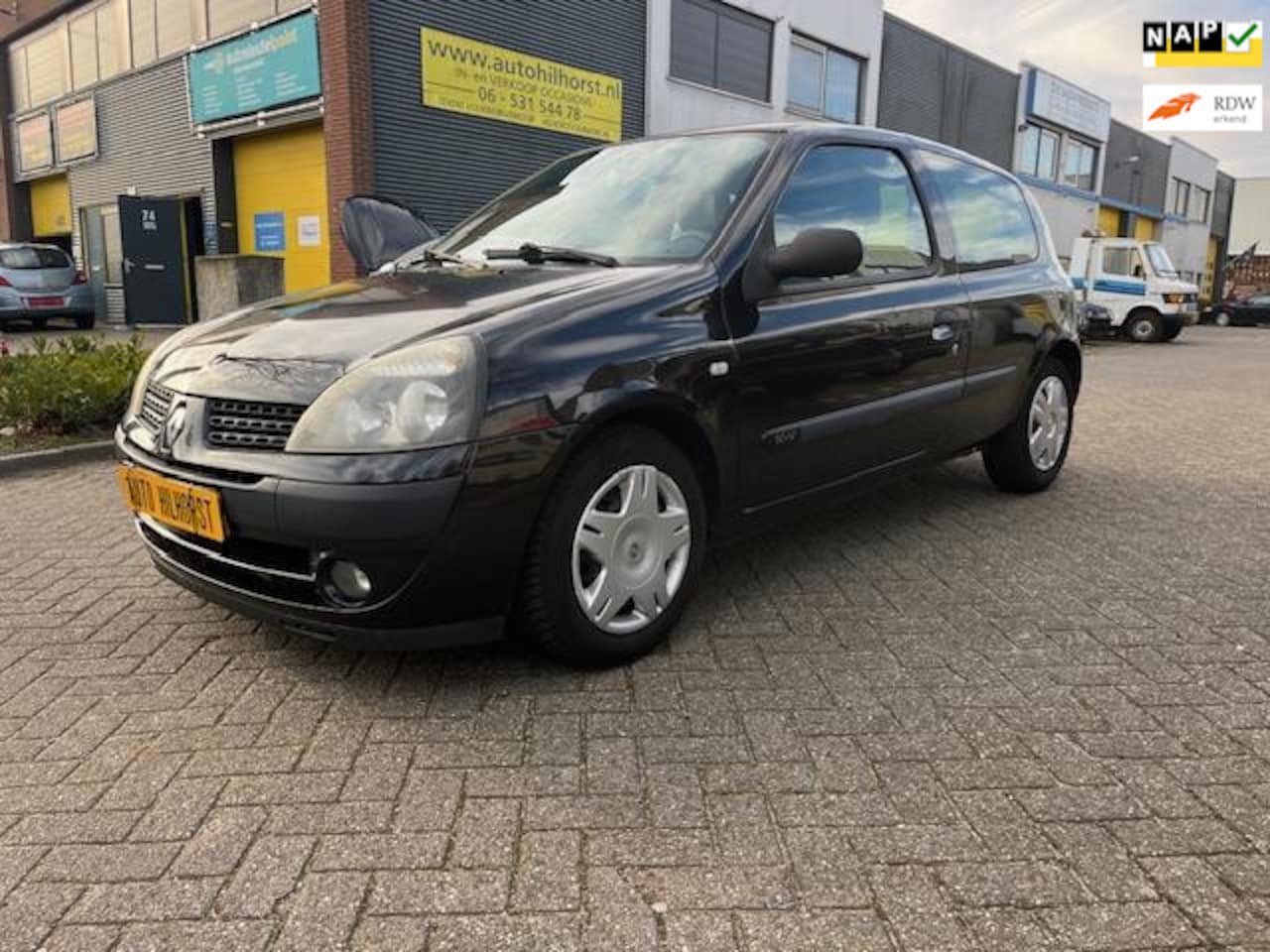 Renault Clio - 1.2-16V Dynamique 1.2-16V Dynamique, ( uitsluitend op afspraak, elke dag bereikbaar van 9:00-21:00 op tel.06 - AutoWereld.nl