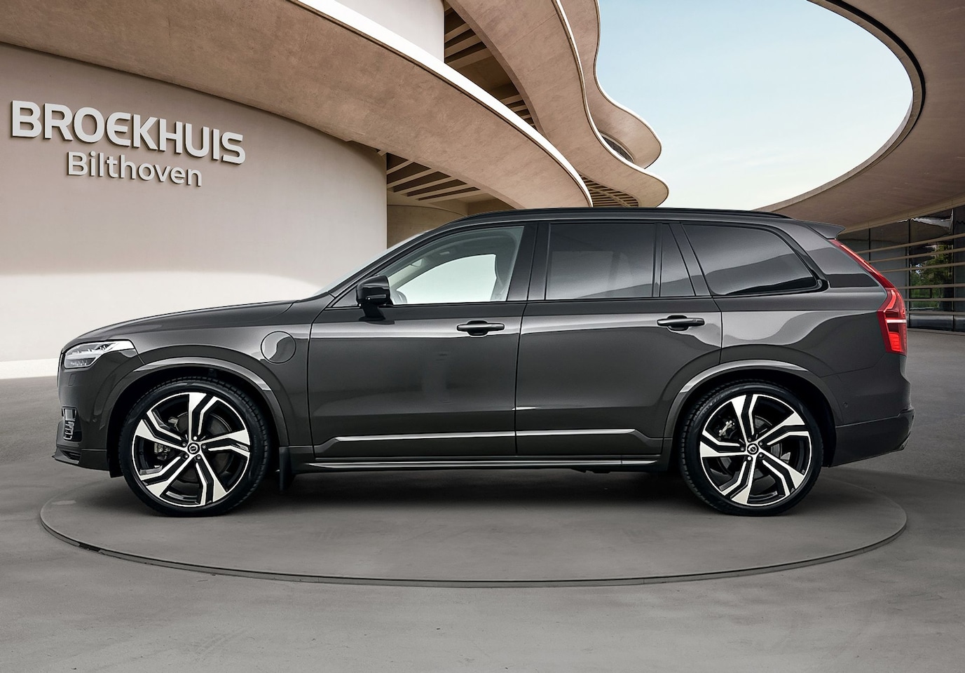 Volvo XC90 - T8 Recharge Ultimate Dark | Luchtvering | Bowers & Wilkins | 360° Camera | Panoramadak | H - AutoWereld.nl