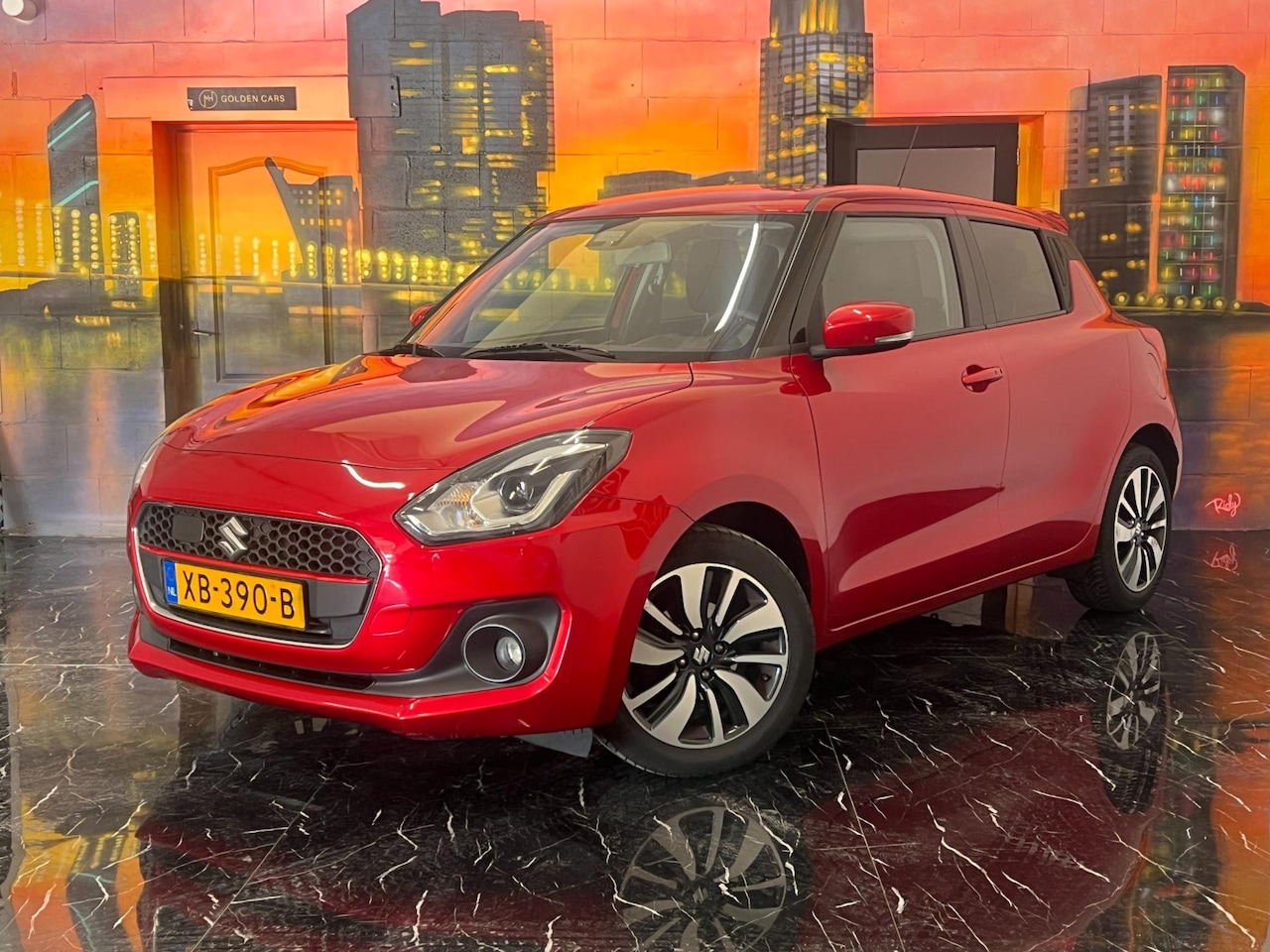 Suzuki Swift - 1.0 Stijl Smart Hybrid Stoelverwarming|Camera - AutoWereld.nl