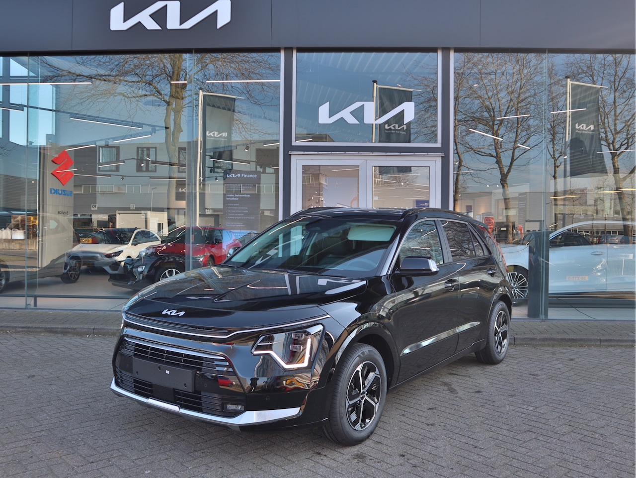 Kia Niro - 1.6 GDi Hybrid DynamicPlusLine uit voorraad leverbaar! ECC Cr.Control-Adapt. Navi+Camera+B - AutoWereld.nl