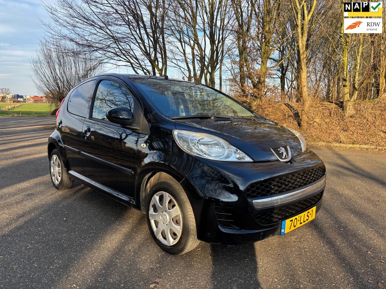 Peugeot 107 - 1.0-12V Urban Move | 5drs. | Airco | APK 02-2026 - AutoWereld.nl