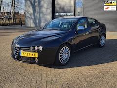 Alfa Romeo 159 - 3.2 JTS Q4 Distinctive, H6, Leder, APK 02/26