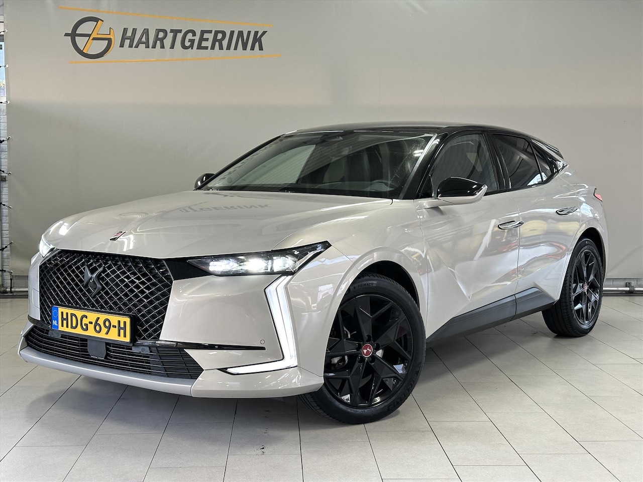 DS 4 - 1.2 Puretech 130pk Automaat Performance Line* Navi / A-Cruise / PDC / Camera / Alcantara - AutoWereld.nl