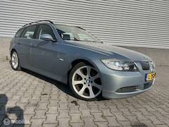 BMW 3-serie Touring - 325i High Executive. Voorzien van nieuwe apk Rijdt en stuurt perfect