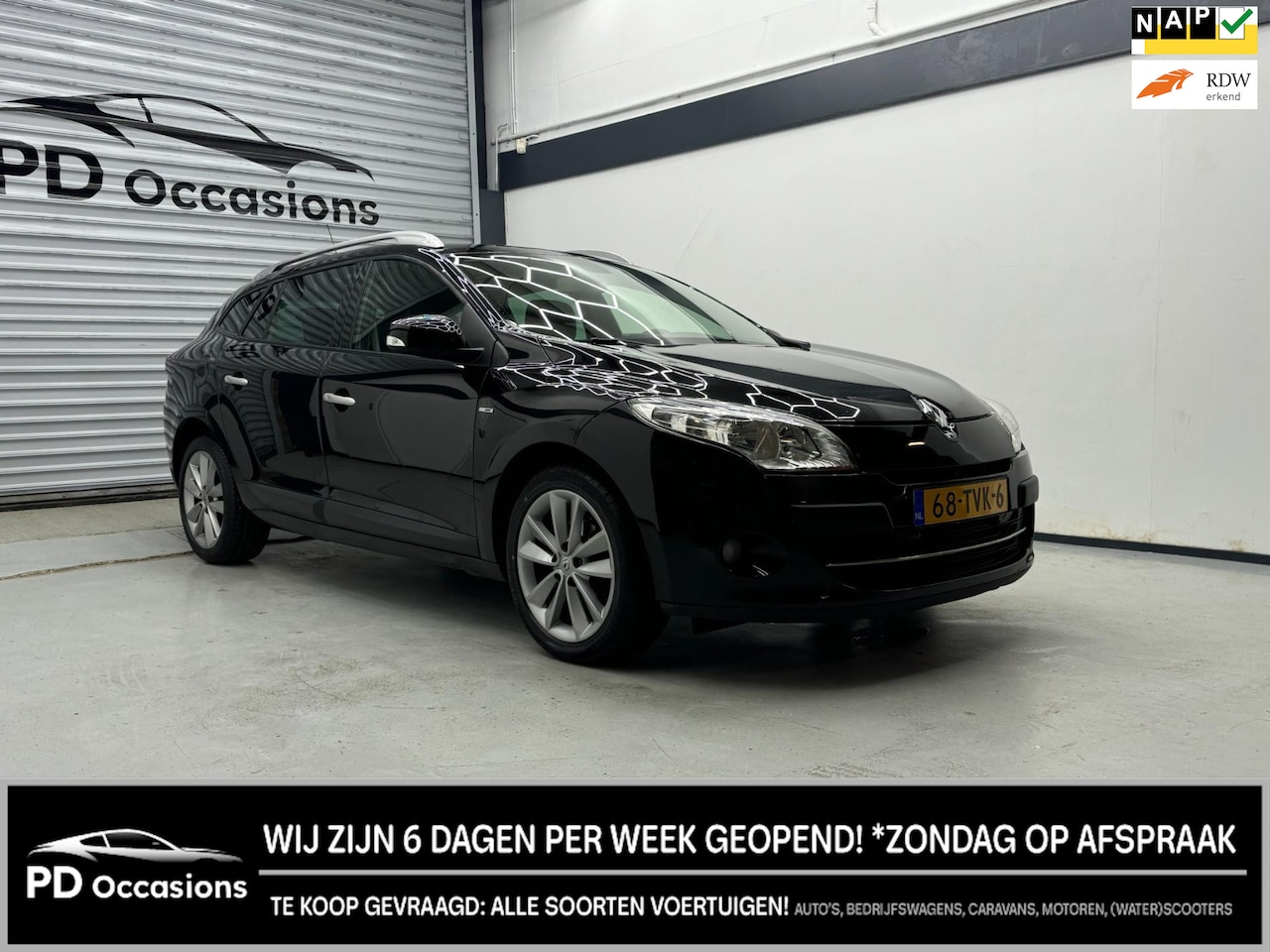 Renault Mégane Estate - 1.4 TCe Bose - Navi - Pano - Cruise - Clima - Half leer - AutoWereld.nl