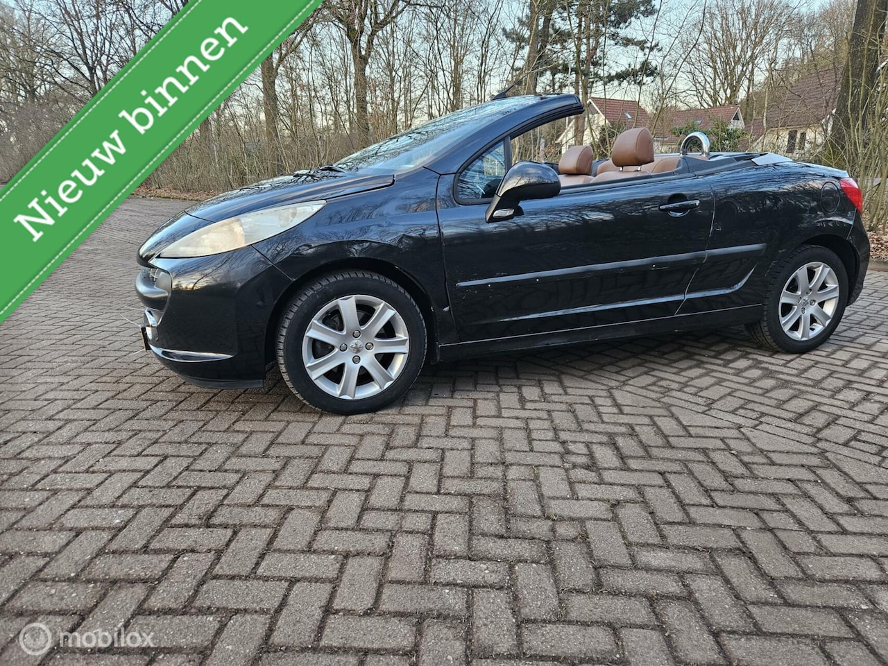 Peugeot 207 CC - 1.6 VTi Première lange apk NAP!!! - AutoWereld.nl