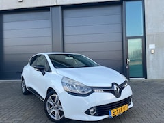 Renault Clio - 1.5 dCi Night&Day Navigatie|Parksensor 2014