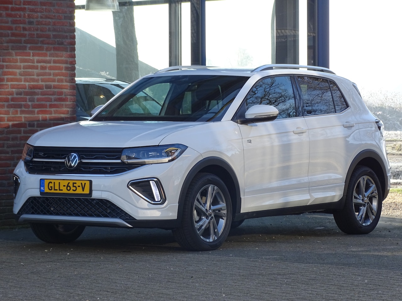 Volkswagen T-Cross - 1.5 TSI R-Line Business 1.5 TSI R-Line Business - AutoWereld.nl