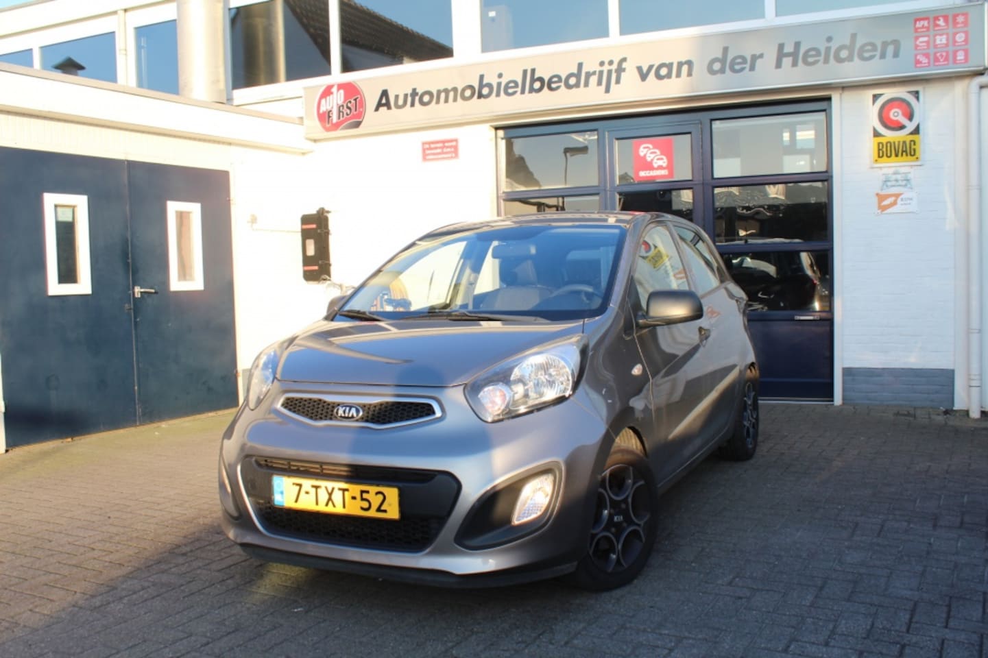 Kia Picanto - 1.2 CVVT ComfortLine Automaat - AutoWereld.nl