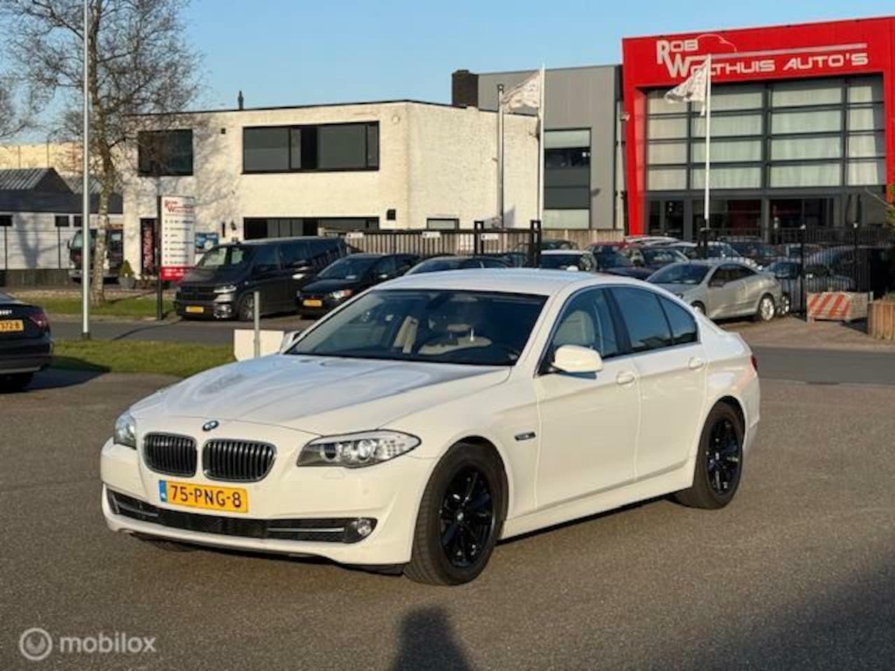 BMW 5-serie - 520d High Executive zeer nette staat! - AutoWereld.nl