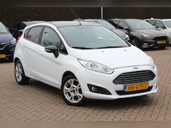 Ford Fiesta - 1.0 White Edition / Trekhaak / Navigatie / 15'' / Getint glas / Bluetooth / Radio / Airco