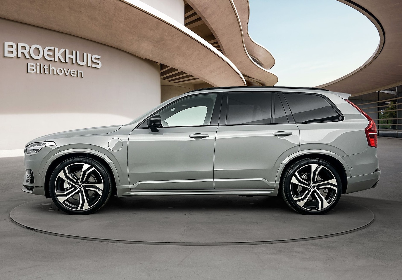 Volvo XC90 - T8 Plug-in hybrid AWD 455pk Ultra Dark | Luchtvering | Bowers&Wilkins | Trekhaak | 360 Cam - AutoWereld.nl