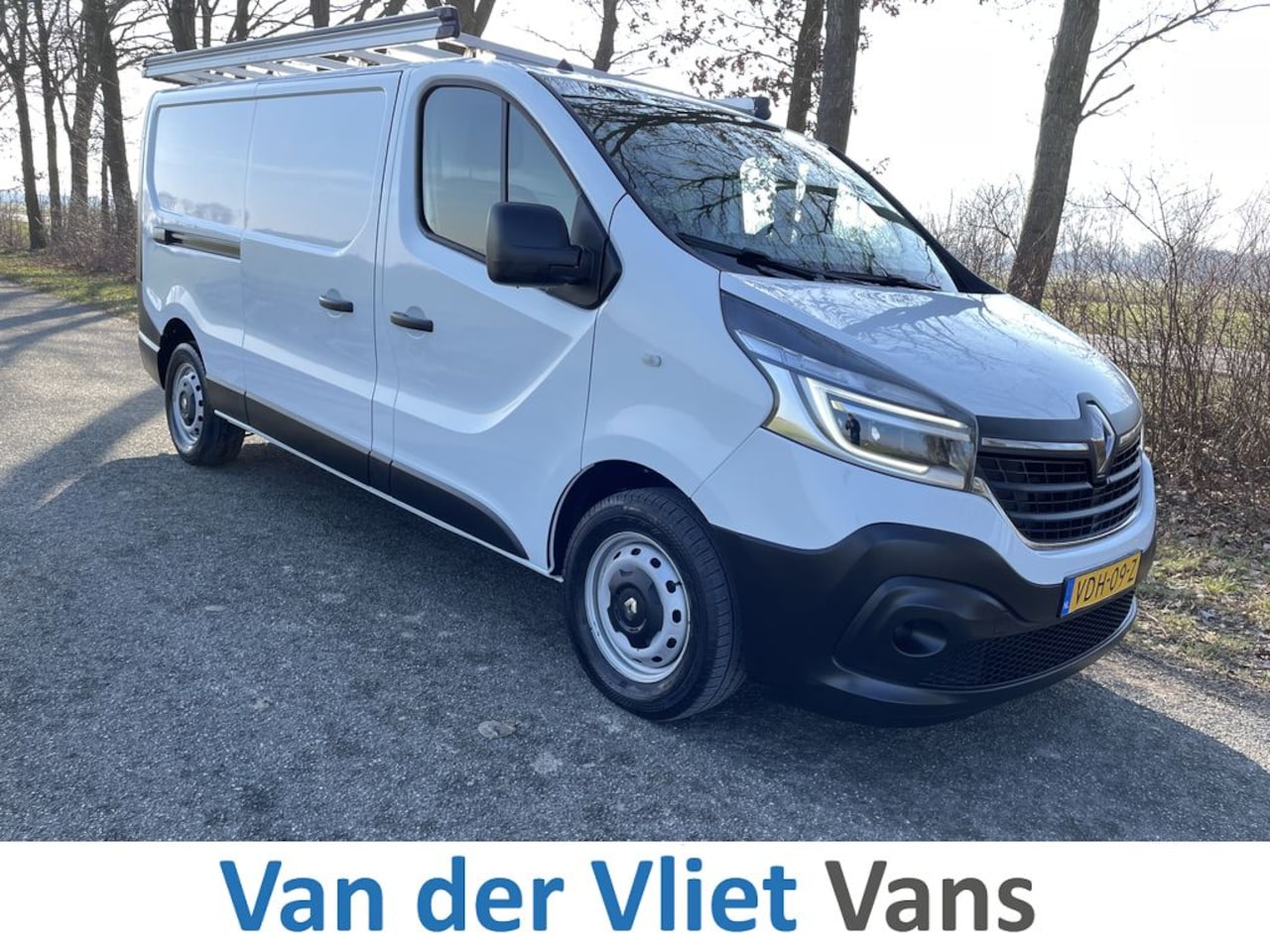 Renault Trafic - 2.0 dCi 120pk E6 L2 Comfort BPM Vrij! Lease €286p/m, Trekhaak, Imperiaal, Airco, Navi, PDC - AutoWereld.nl