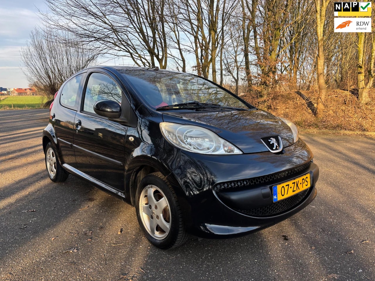 Peugeot 107 - 1.0-12V XS Urban Move | 5drs. | Airco | APK 03-2026 - AutoWereld.nl