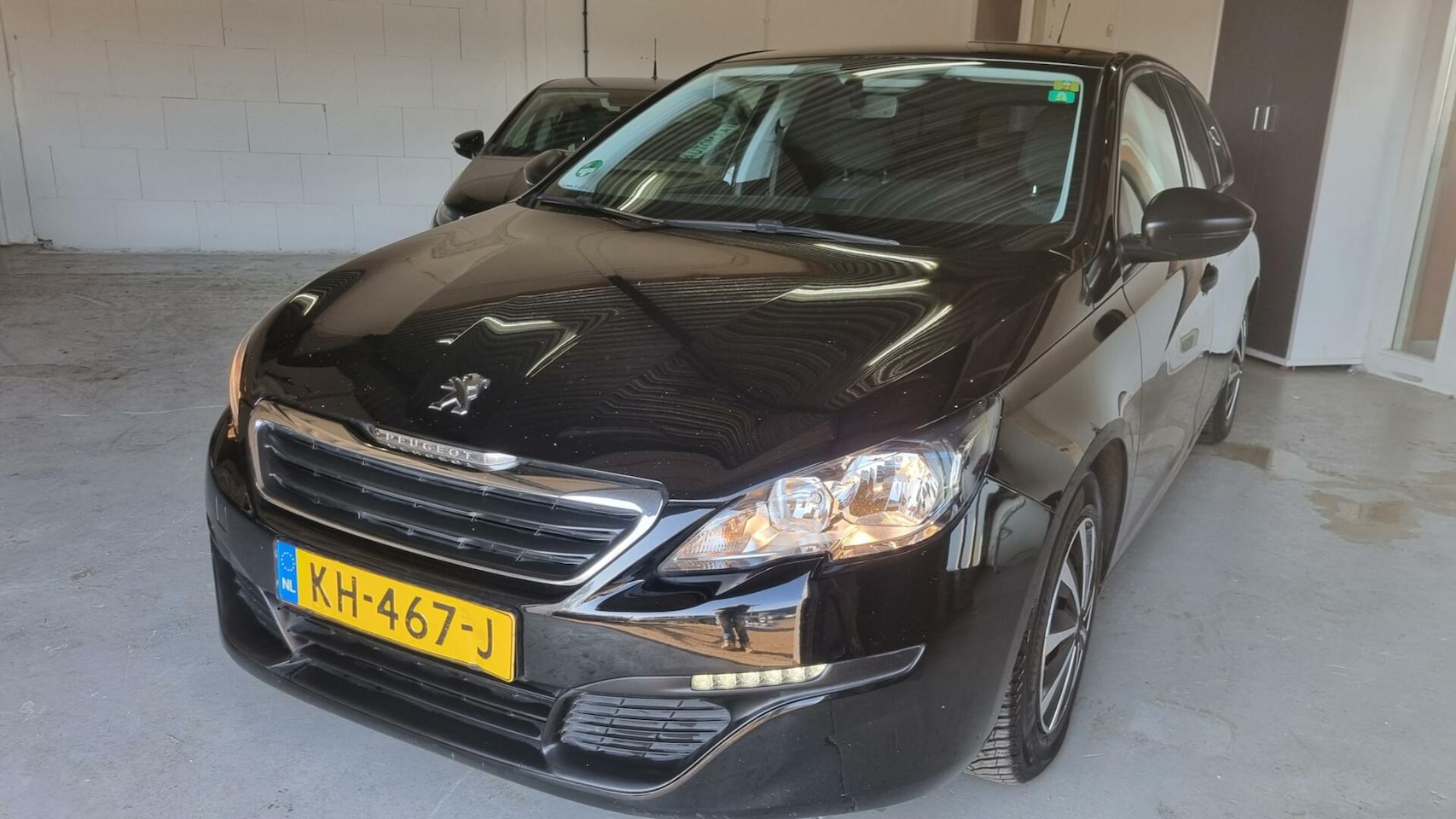 Peugeot 308 SW - 1.2 PureTech Access - AutoWereld.nl