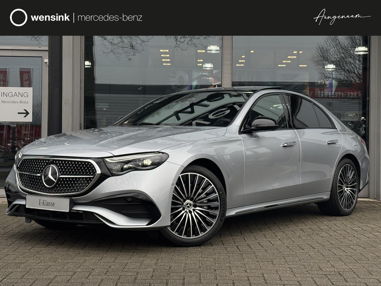 Mercedes-Benz E-klasse - 300 e Sport Edition Trekhaak | Head-up | Verlichte grill| Burmester 3D | Sfeerverlichting - AutoWereld.nl