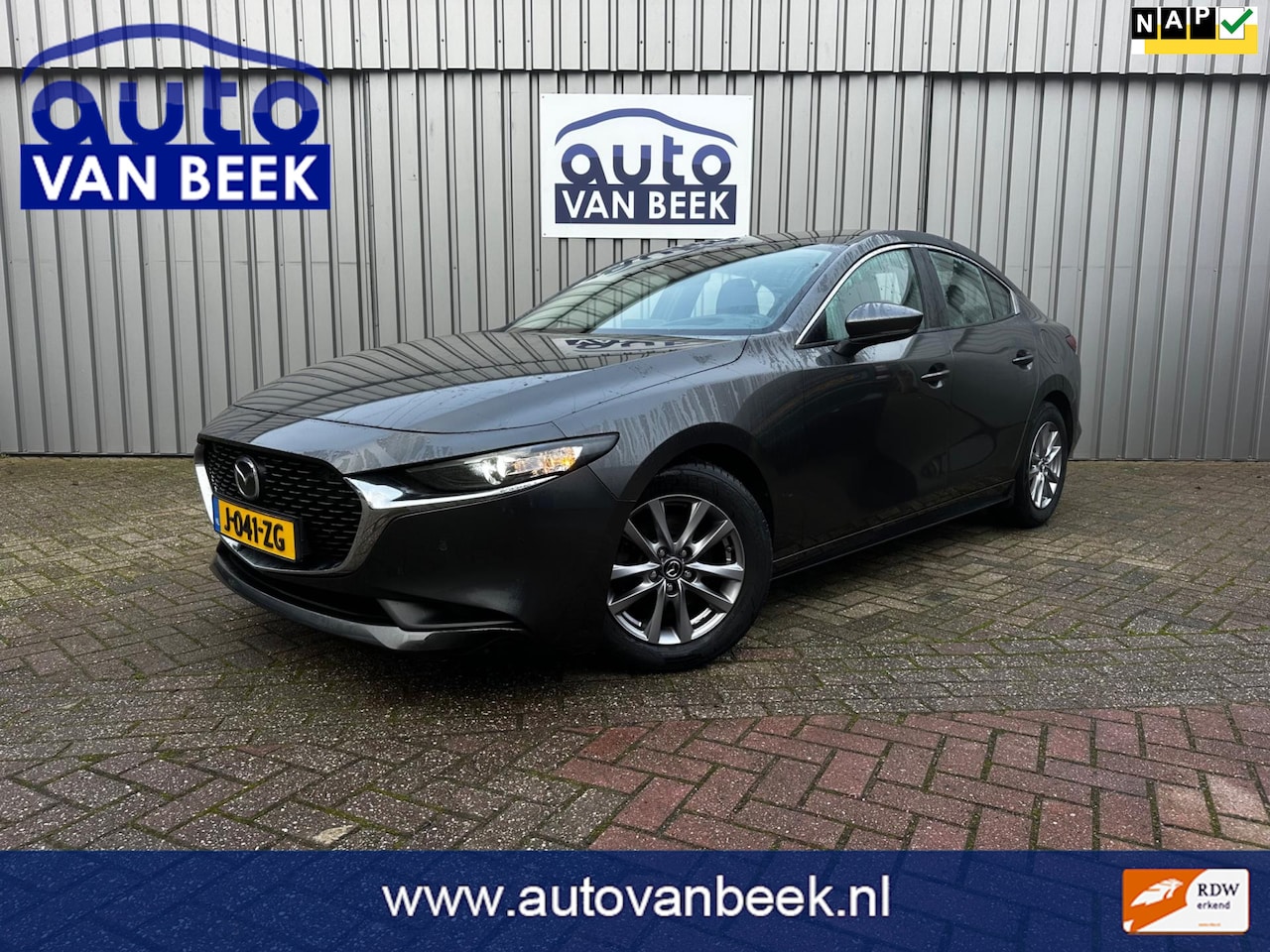 Mazda 3 - 1.8 SkyActiv-D 116 Comfort|Bose|HUD|Trekhaak - AutoWereld.nl