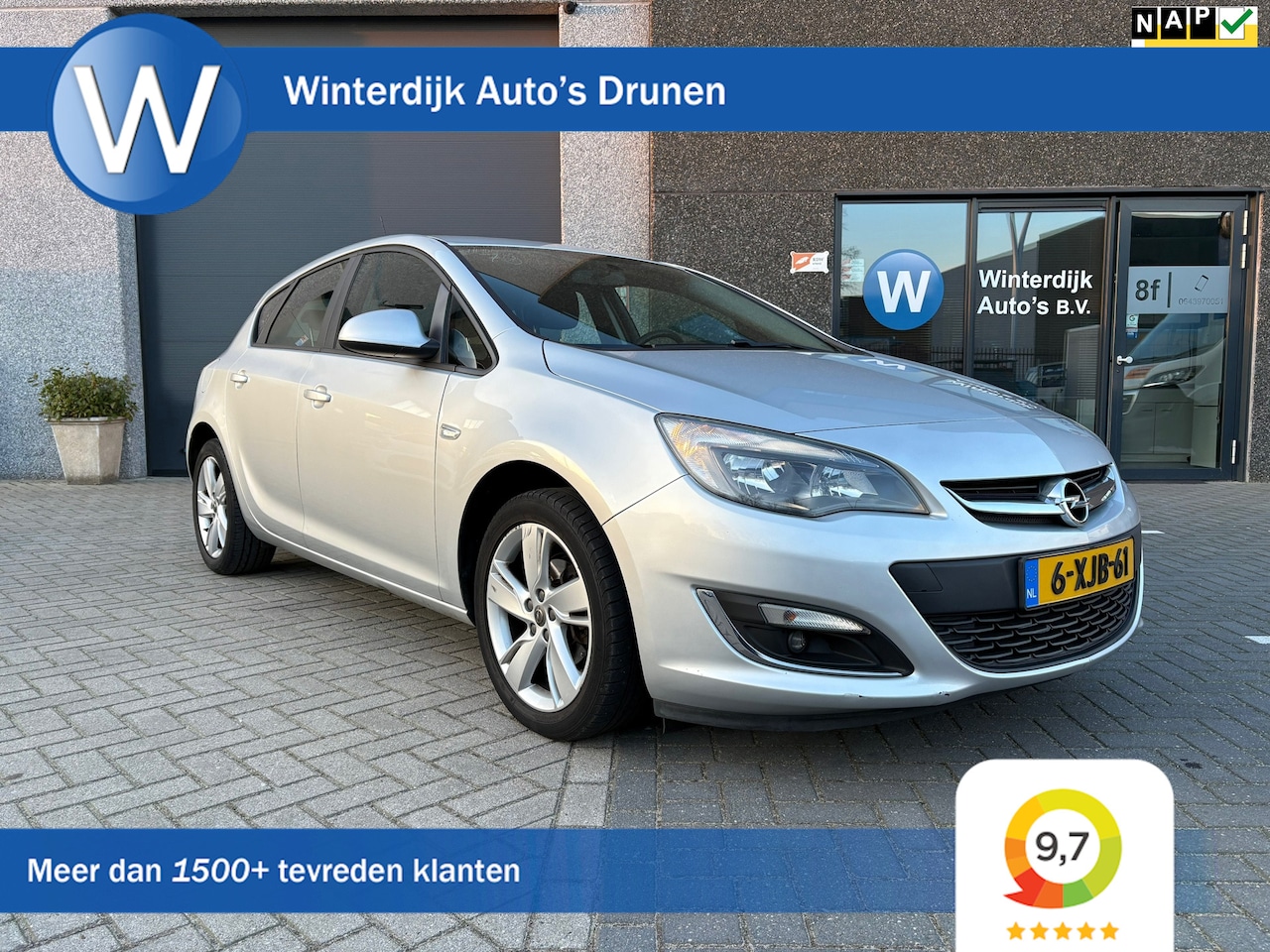 Opel Astra - 1.4 Edition Airco! Cruise! Trekhaak! Parksensor! - AutoWereld.nl