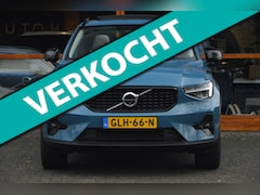 Volvo XC40 - T4 Hybride Plus Dark | Harman/Kardon | Schuif/Kantel-dak | Trekhaak 1800kg | 360° Camera |