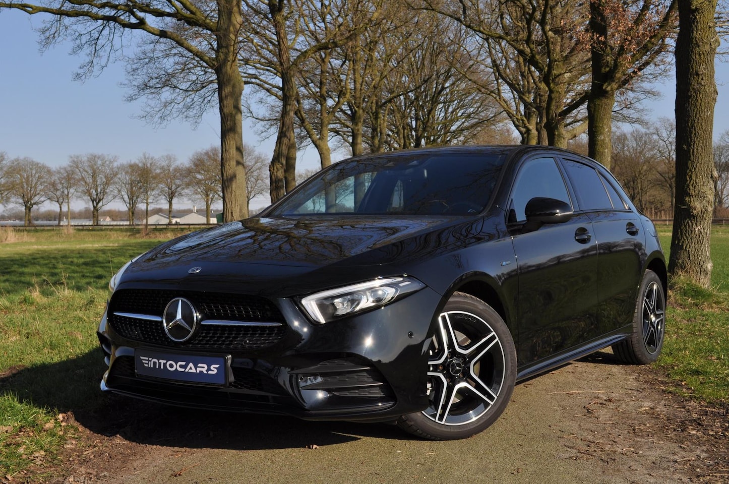 Mercedes-Benz A-klasse - 250e Edition AMG |Fabr.Garantie/LED/Carplay/MBUX - AutoWereld.nl