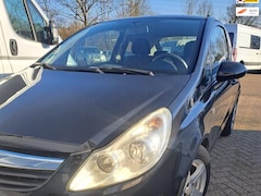 Opel Corsa - 1.2-16V Enjoy