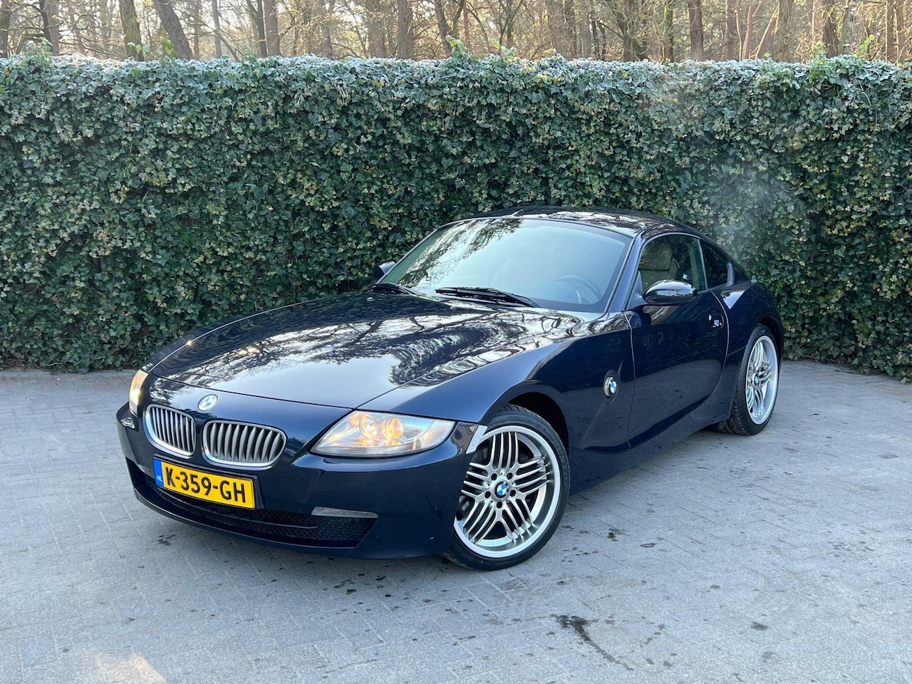 BMW Z4 Coupé - 3.0 SI Executive | Automaat | 18'' inch | Airco | Leer - AutoWereld.nl