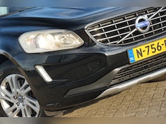 Volvo XC60 - 2.0 T5 FWD Summum AUT | Black Sapphire Metallic | Camera/Stoelverwarming/Memory/NAV/Trekha