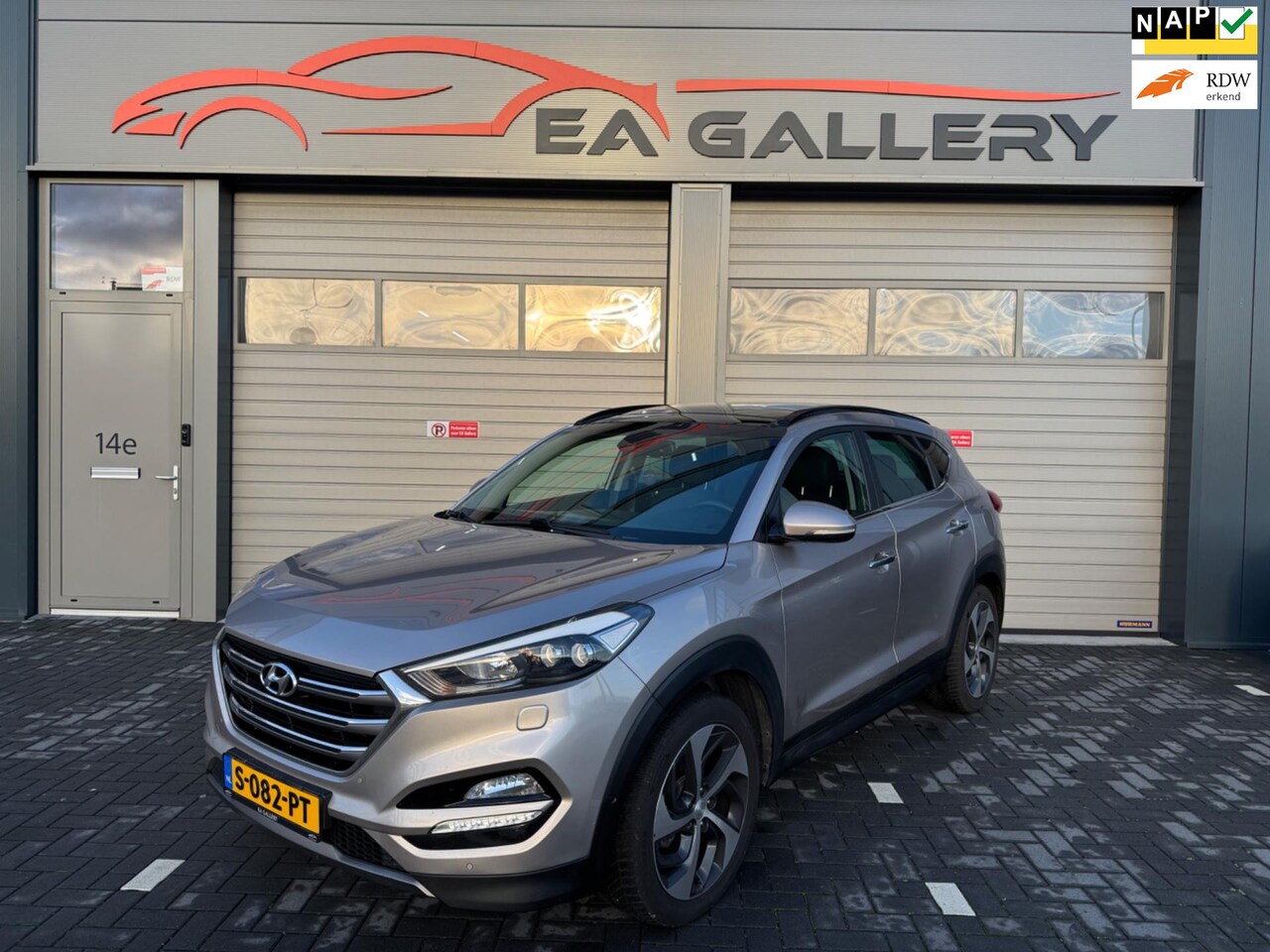 Hyundai Tucson - 1.6 T-GDi Premium 4WD VOL! Airco|Pano|Leder - AutoWereld.nl