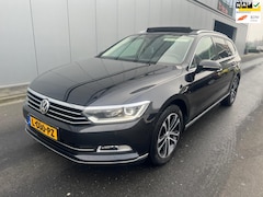 Volkswagen Passat Variant - 2.0 TDI Connected AUT.PANO.LEER.VIRTUAL