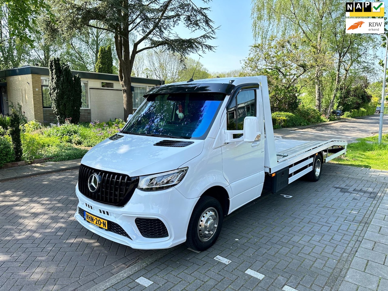 Mercedes-Benz Sprinter - 519 3.0 CDI 190PK Led Navi Aut 2020 - AutoWereld.nl