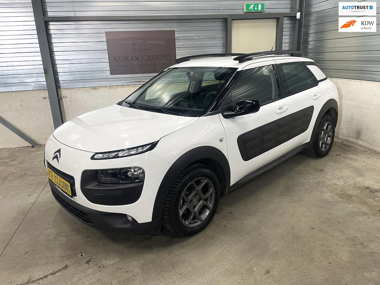 Citroën C4 Cactus - 1.2 PureTech Feel 2e eigenaar PDC airco - AutoWereld.nl