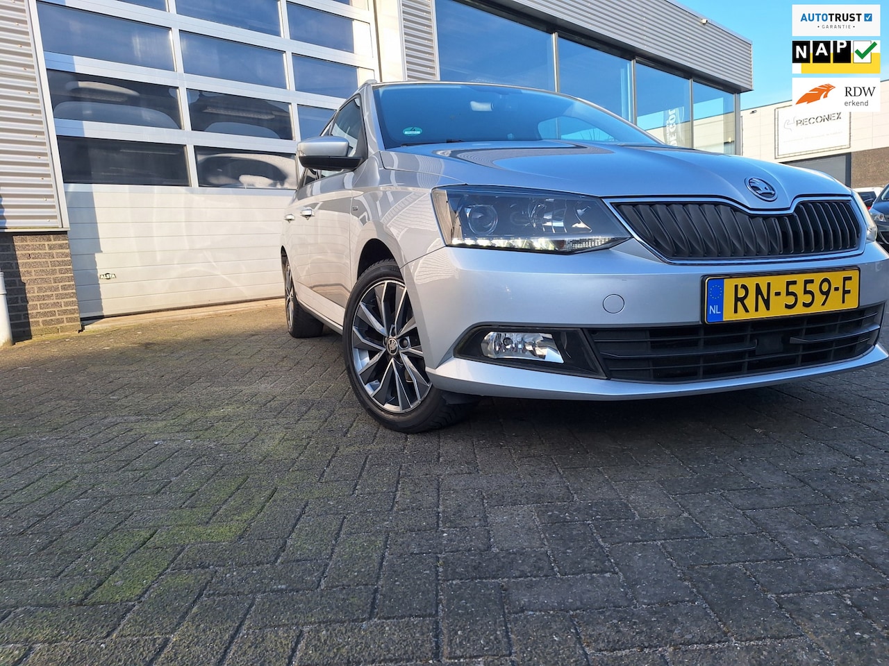 Skoda Fabia Combi - 1.0 TSI Drive*Navigatie*Cruise*Lm velgen*Zeer compleet*Enz - AutoWereld.nl