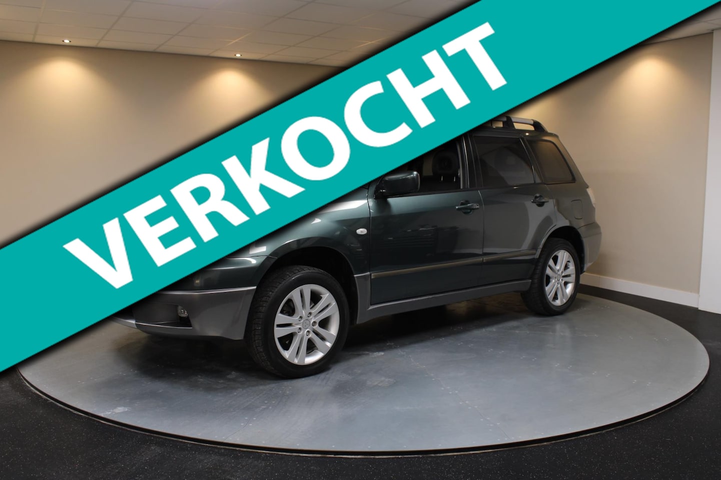 Mitsubishi Outlander Sport - 2.4 4WD Warrior *Automaat* Leer|Stoelverw.|NAP - AutoWereld.nl