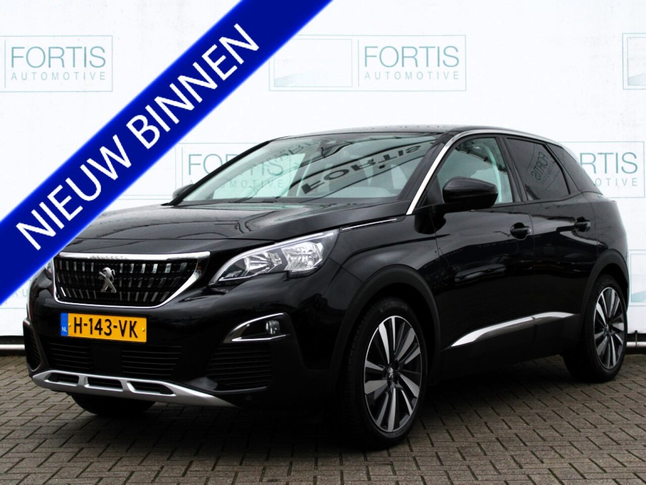 Peugeot 3008 - 1.2 PureTech Blue Lease Premium Avantage NL AUTO | 1E EIG | TREKHAAK | CAMERA | CARPLAY | - AutoWereld.nl