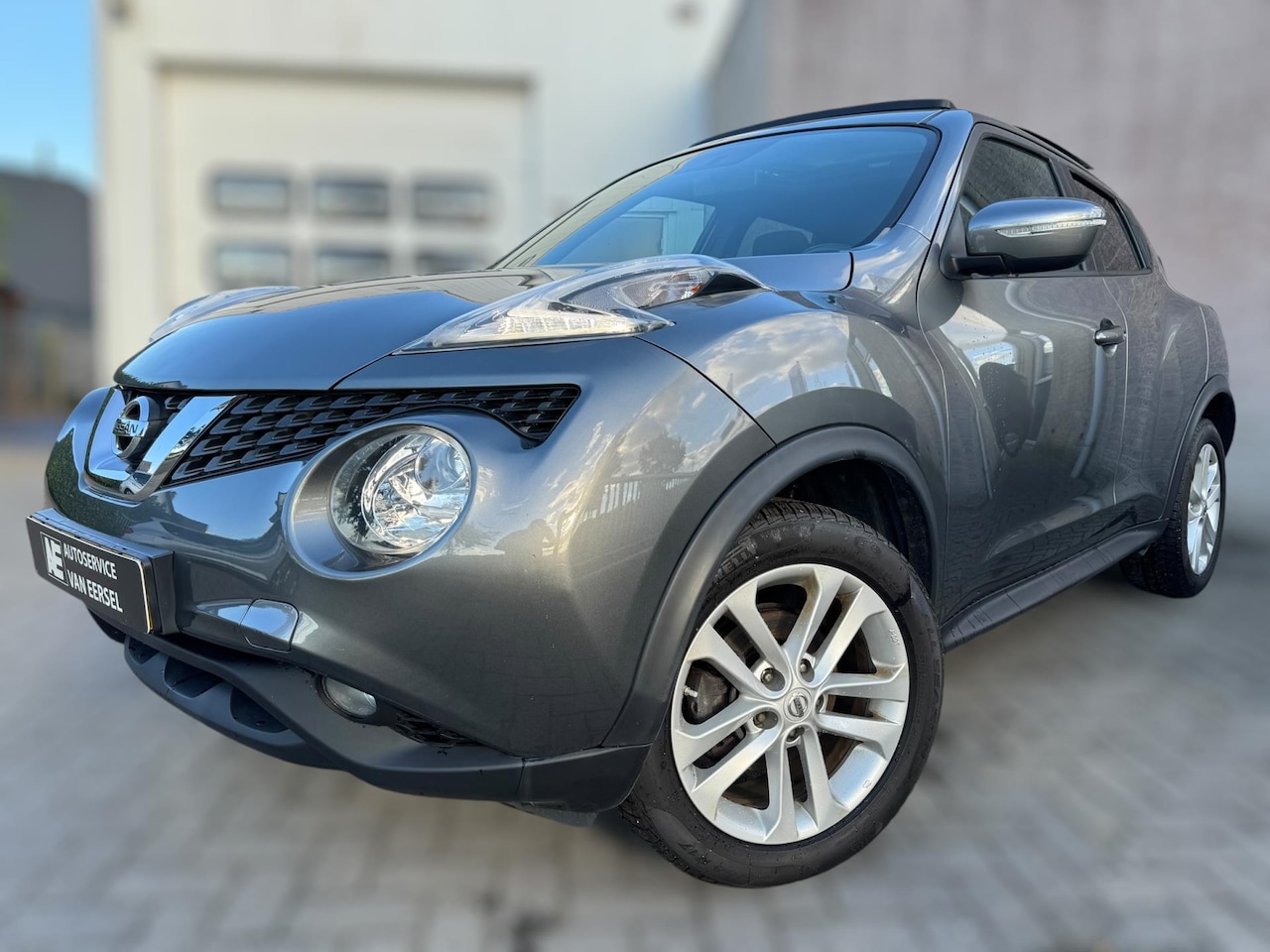 Nissan Juke - 1.2 DIG-T S/S Acenta CAMERA / PANORAMADAK / NAVI / CRUISE - AutoWereld.nl