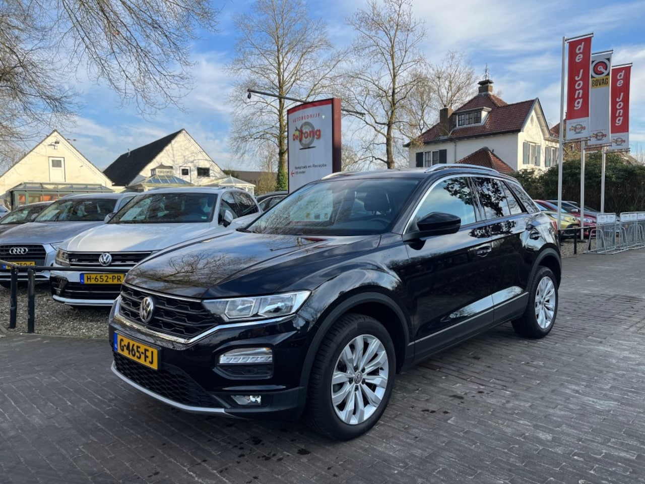 Volkswagen T-Roc - 1.0 TSI STYLE / NAVI / CARPLAY / ADAP. CRUISE / 17'' LMV / DAB / - AutoWereld.nl