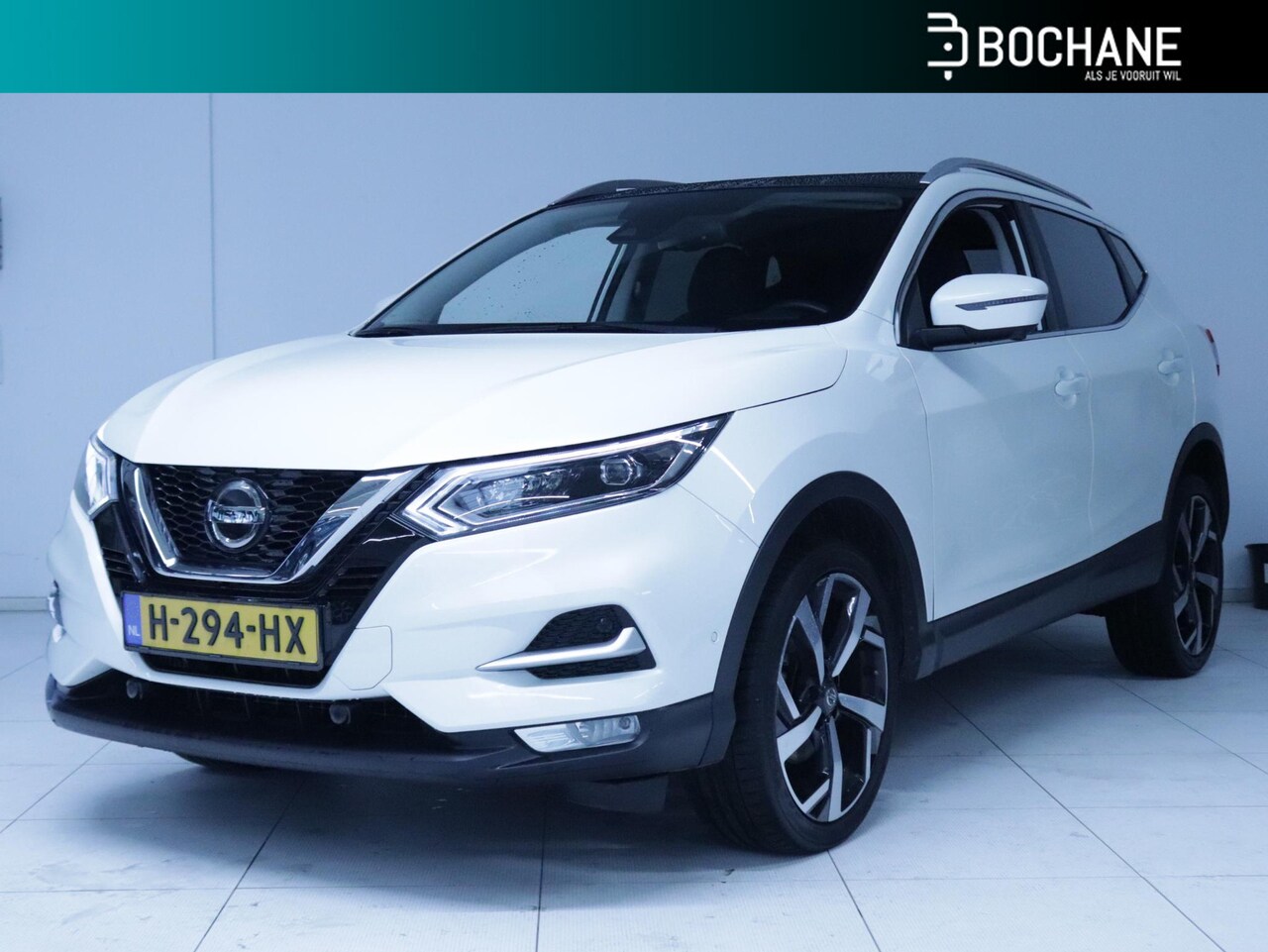 Nissan Qashqai - 1.3 DIG-T Tekna Clima/Panoramadak/Trekhaak - AutoWereld.nl