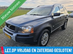 Volvo XC90 - 2.4 D5 Momentum Lees tekst