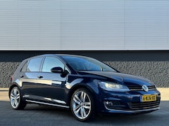 Volkswagen Golf - TSI HighLine/NAP/Led/Xenon/Key Less/LM